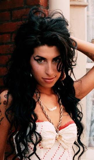 Zangeres Amy Winehouse overleden | Written in Music